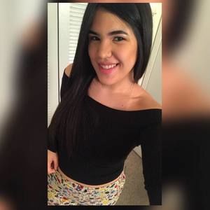 Meet your Posher, Maria alejandra